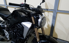 HONDA CB250R MC52