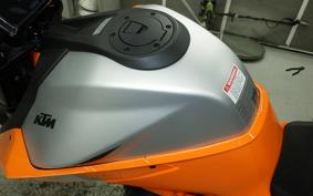 KTM 1290 SUPER DUKE R EVO