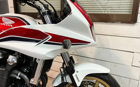 HONDA CB1300 SUPER  BOL DOR ABS 2013 SC54