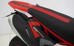 DUCATI DUCATI  HYPERMOTARD 698 2024
