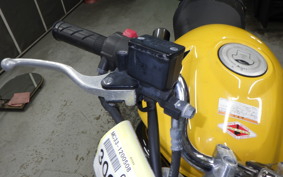 HONDA VTR 250 MC33