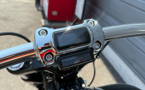 HARLEY FXBR 2024 YEZ