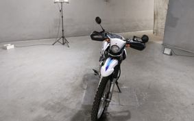 YAMAHA SEROW 250 DG31J