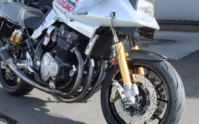 SUZUKI INAZUMA 1200 1998 GV76A