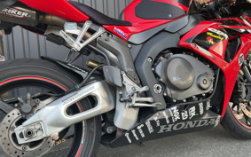 HONDA CBR1000RR 2006 SC57