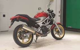 HONDA VTR 250 Gen. 2 MC33