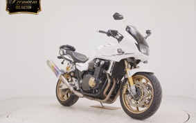 HONDA CB1300SB SUPER BOLDOR A 2010 SC54