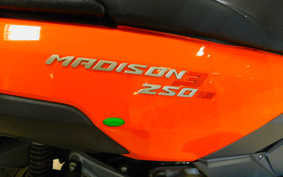 MALAGUTI MADISON 3 250IE ZJM8001