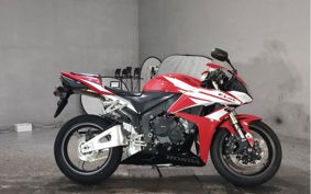 HONDA CBR600RR 2013 PC40