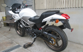 HONDA VTR 250 F MC33