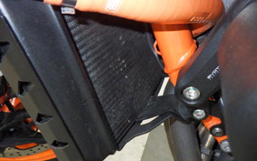 KTM 890 DUKE R 2020