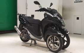 YAMAHA TRICITY 125 SE82J