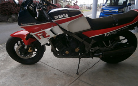 YAMAHA FZ750 1985 1FM