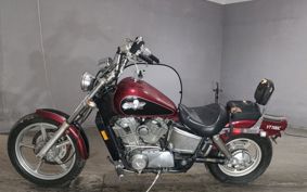 HONDA SHADOW 1100 SC18