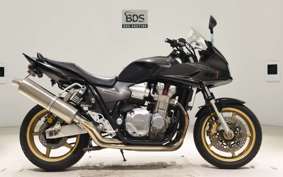 HONDA CB1300SB SUPER BOLDOR A 2018 SC54