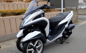 YAMAHA TRICITY 125 SE82J