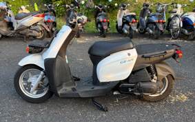 YAMAHA  GEAR  PARKING  STAND  UA08J