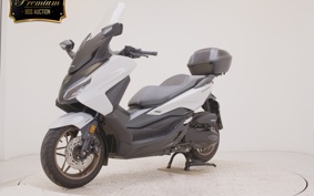 HONDA FORZA 250 MF17