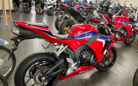 HONDA CBR600RR 2021 PC40