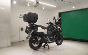 SUZUKI Vｽﾄﾛｰﾑ250A 1999