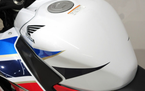 HONDA CBR250R MC41