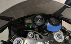 YAMAHA YZF-R1 1999 RN01