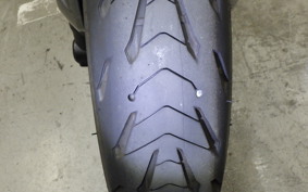 TRIUMPH TRIDENT 660 2025