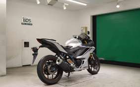 YAMAHA YZF R-3 2020 RH13J