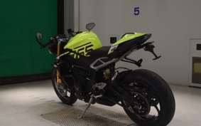 TRIUMPH STREET TRIPLE MOTO 2023