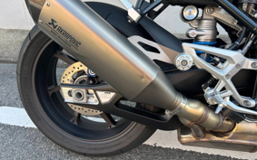 BMW M1000R 2024 0E81
