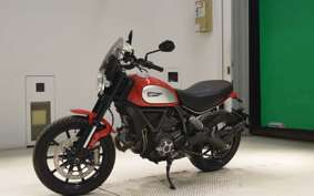 DUCATI SCRAMBLER ICON 2016