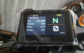 KTM 1290S-DUKE-R V3940