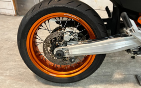KTM 690 SMC 2014 LST40