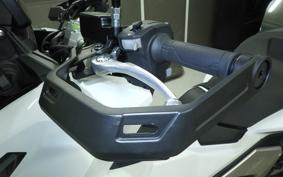 HONDA X-ADV 750 2025 RH21