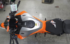 KTM 1290 SUPER DUKE R 2023