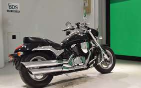 SUZUKI BOULEVARD 400 2015