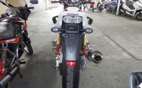 HONDA CB1300SB SUPER BOLDOR 2015 SC54