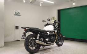 TRIUMPH STREET TWIN 2017