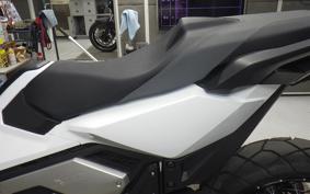 HONDA X-ADV 750 2025 RH21