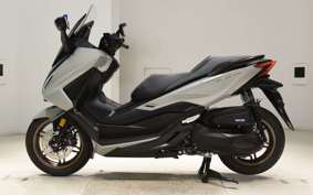 HONDA FORZA 250 2017 MF17
