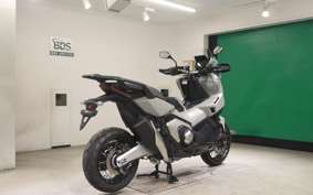 HONDA X-ADV 750 2025 RH21