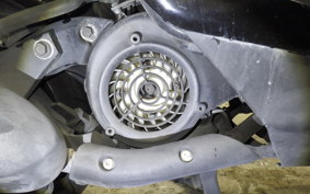 YAMAHA CYGNUS 125 XSR 2 2001 SE44J
