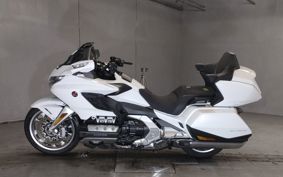 HONDA GL1800 TOUR DCT SC79