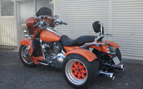 HARLEY  HARLEY FLHX TRIKE  2007 KB4