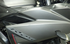 YAMAHA YZF-R25 A RG10J