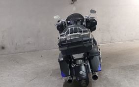 HARLEY HARLEY FLHTCUSE1800CVO PR8