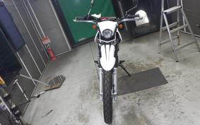 YAMAHA SEROW 250 2023 DG11J