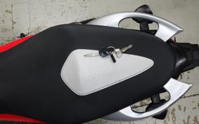 SUZUKI GLADIUS 2011 VK58A