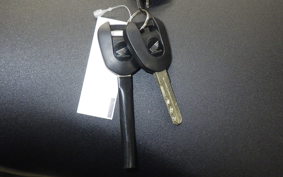 HONDA CB650R E-Clutch 2025 RH17