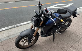 HONDA CB250R MC52